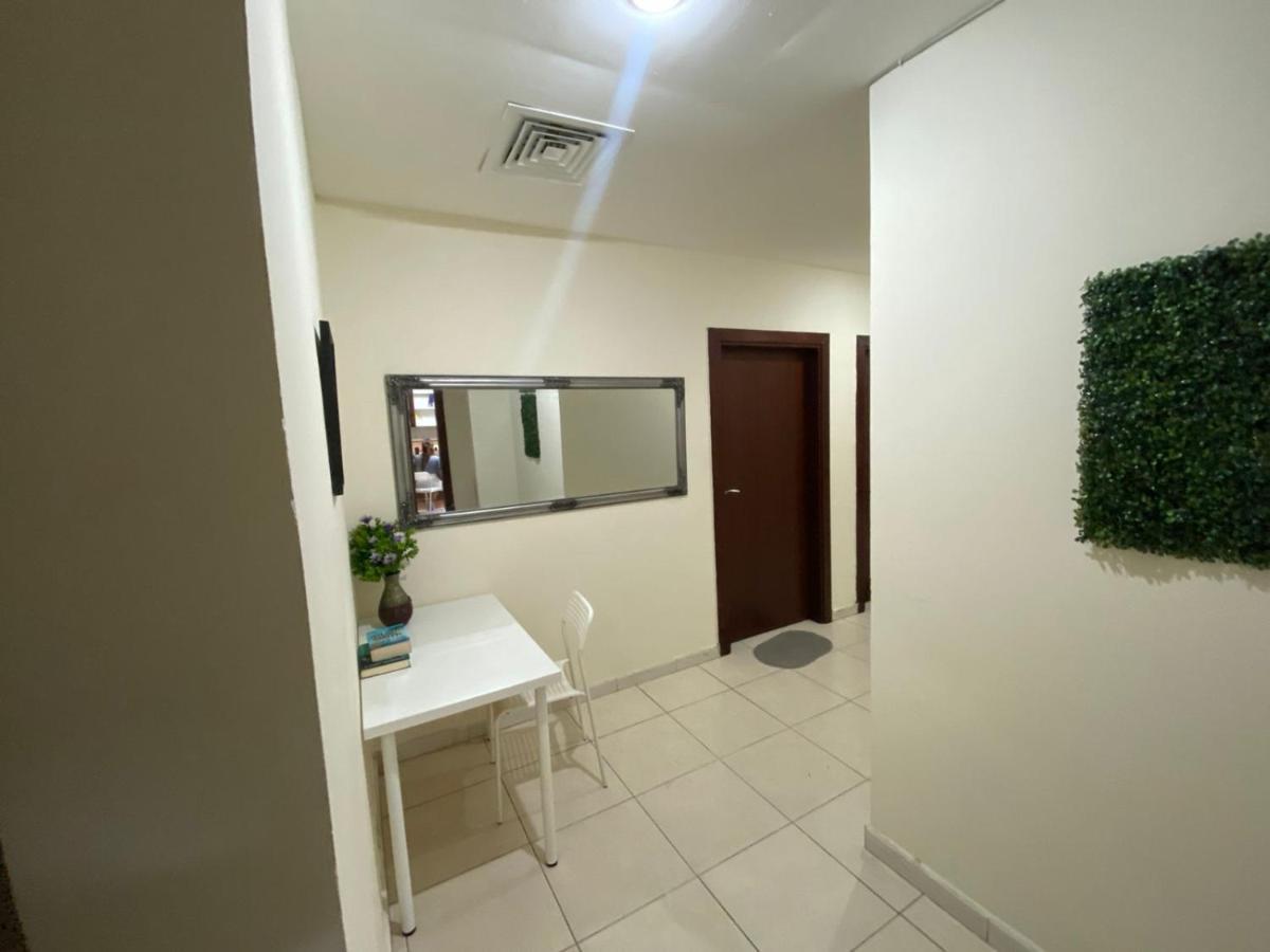 Beautiful Bedroom In Al Barsha Near Mashreq Metro Dubai Exterior photo